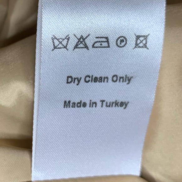 Karen Millen Camel Compact Stretch Buckle Detail A Line Full Skirt Size 8US - Picture 8 of 14